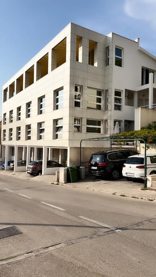 Lory Makarska